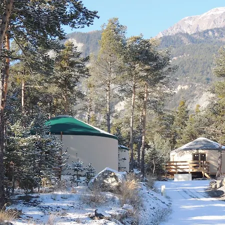 Village de vacances Parc Résidentiel De Loisir : Le Loup Blanc Du Riou